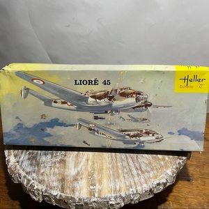 Vintage Heller French Liore Bomber 1/72 Scale Airplane Model Kit France